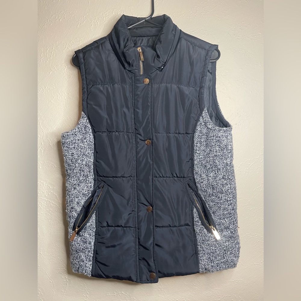 Black and Grey Winter Vest